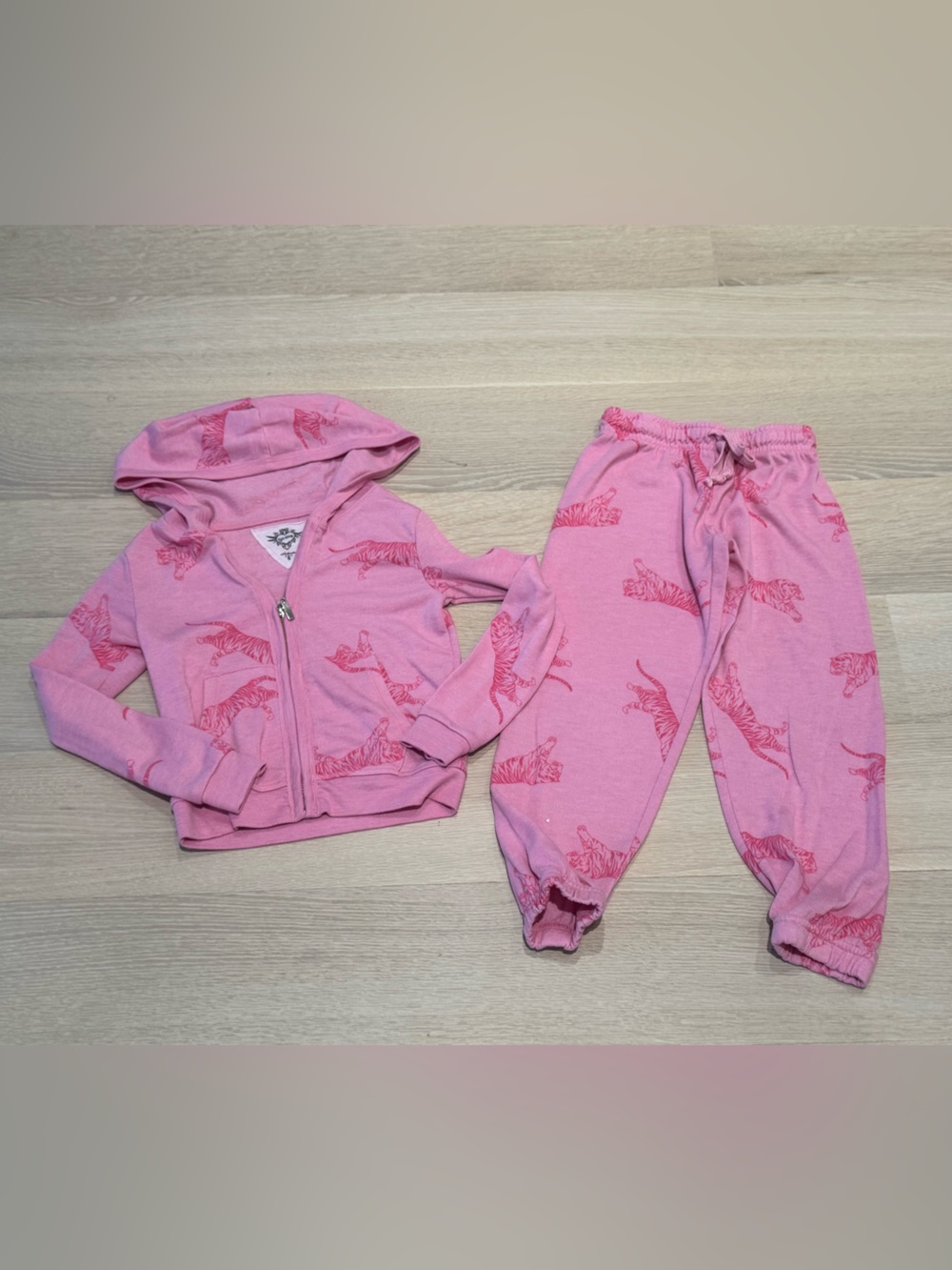 New T2Love Girls Pink Sweatsuit Sweatpants Hoodie - Size 6 years